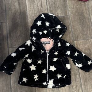 Steve Madden Baby Size 12M Black and White Star Jacket. Furry with cotton lining